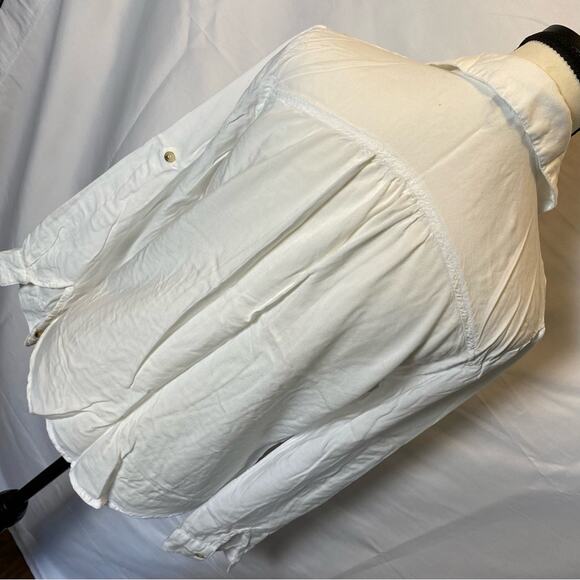 Sim & Sam Long Sleeve Blouse Size Medium Classic White Button Up Collared Rayon - Picture 8 of 10